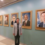 国連本部ロビー歴代議長肖像画展示